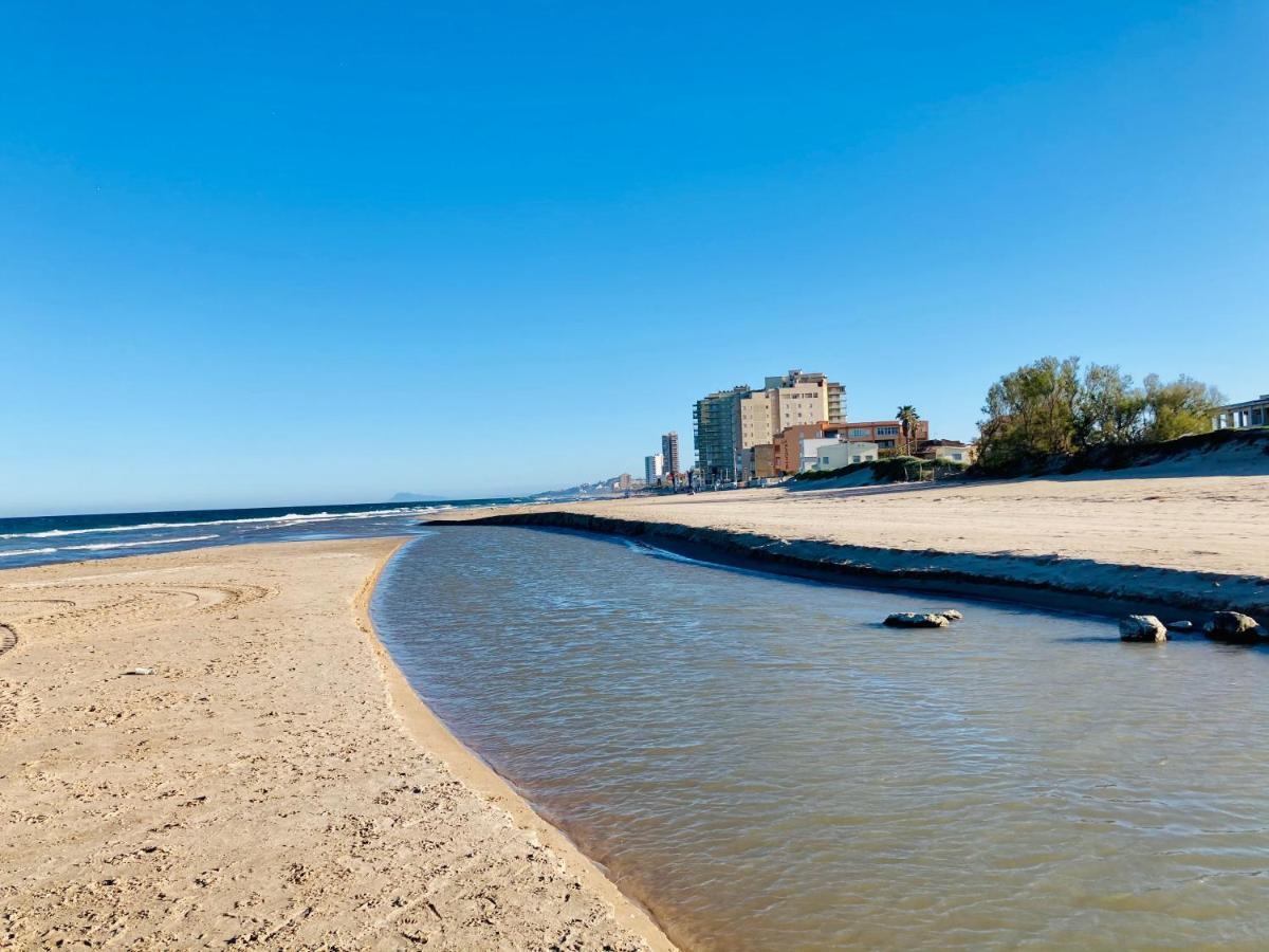 Beachfront And Peaceful Apartment Mareny Barraquetas Ngoại thất bức ảnh
